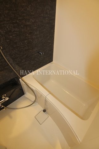 アレスグーテ北千住の浴室