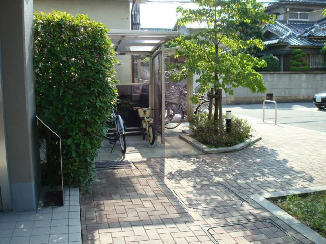 サニーコート江坂Ⅰのエントランス