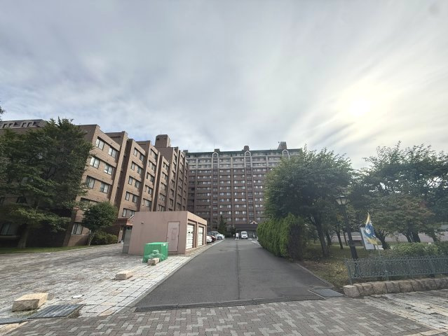 平岡フォレストタウンファミールハイツ2番館の外観パース
