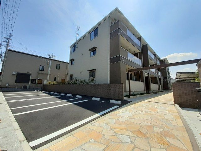 イル　リモーネの駐車場
