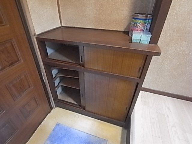 鈴蘭台北町戸建の収納
