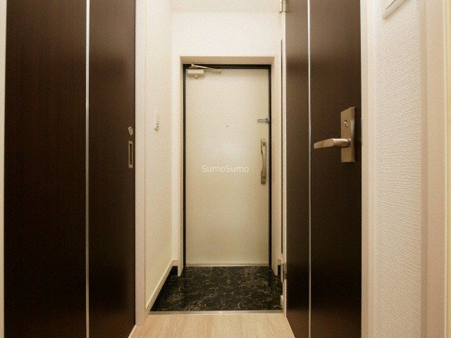 エグゼ難波南Ⅱの玄関
