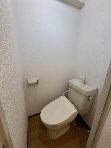 灘南ビルのトイレ