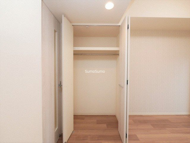 プレサンス四天王寺前夕陽ヶ丘アクティの収納