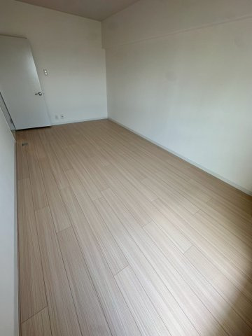 UR武庫川 31号棟の寝室
