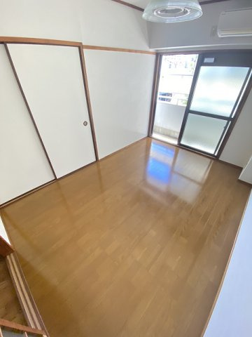 LakiaApartment夙川の居間・リビング