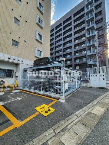 レジディア警固の駐車場