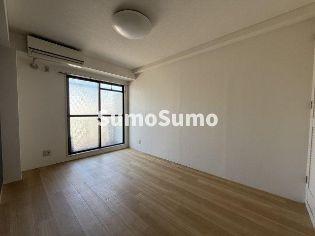 シャルマンフジ御影参番館の寝室