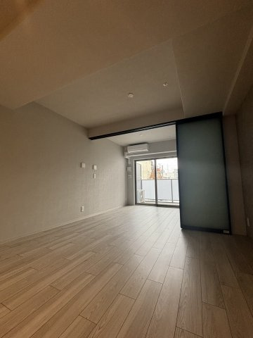 アーバネックス本町Ⅱの居間・リビング|居間です
