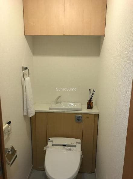 リーガル北堀江のトイレ
