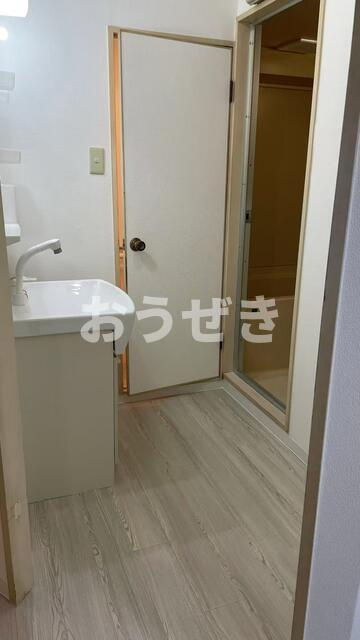 米田ビルの洗面所|※同仕様参考写真