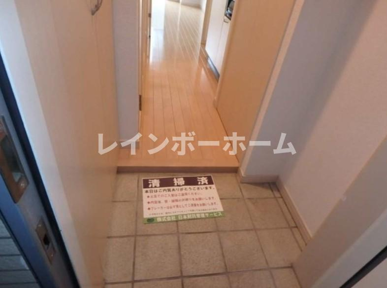 プレール・ドゥーク錦糸町の玄関