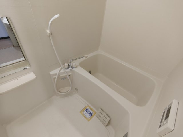 サンリット富合の浴室|※同タイプの部屋写真です