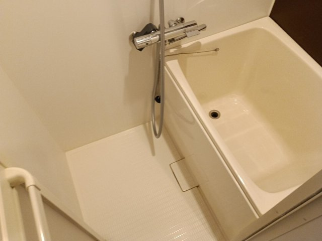 Smart Residence IoTele　初台の浴室|きれいなお風呂です