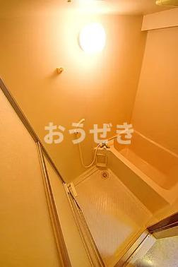 サントゥール白楽の浴室|※同仕様参考写真