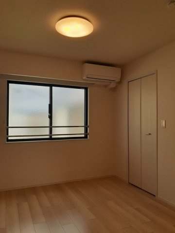 サンシャイン　フラワーの内装