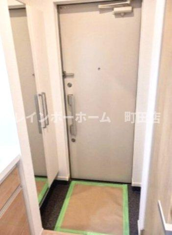 ジェントリー・カイト※初期費用分割あと払いサービス利用可能物件の玄関