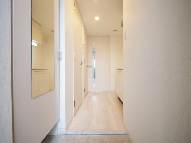 大阪市港区弁天５丁目の賃貸マンションの玄関
