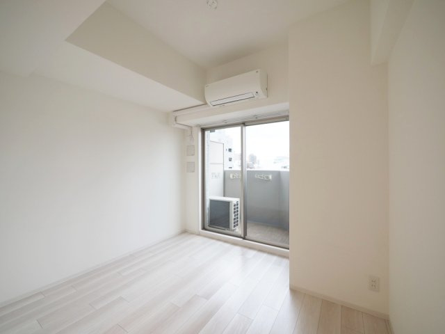 大阪市港区弁天５丁目の賃貸マンションの居間・リビング