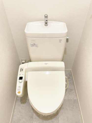シャーメゾン湊　七番館のトイレ