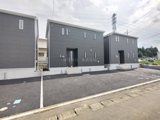 【前面道路含む現地写真】の画像