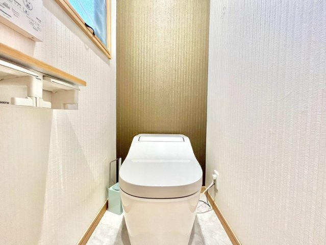 文京区本駒込5丁目　中古戸建のトイレ|2026.09.25撮影

現地ご見学希望・資料請求などお気軽にお問い合わせ下さい！
03-5990-5201