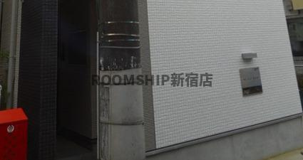 サンティア高円寺のエントランス