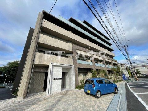エストレヤのエントランス