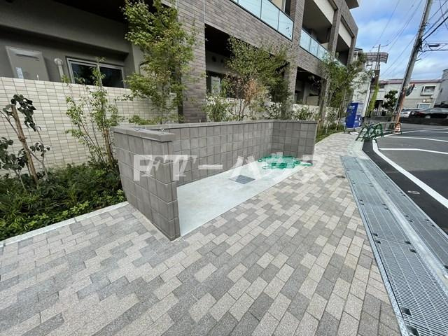 エストレヤのエントランス