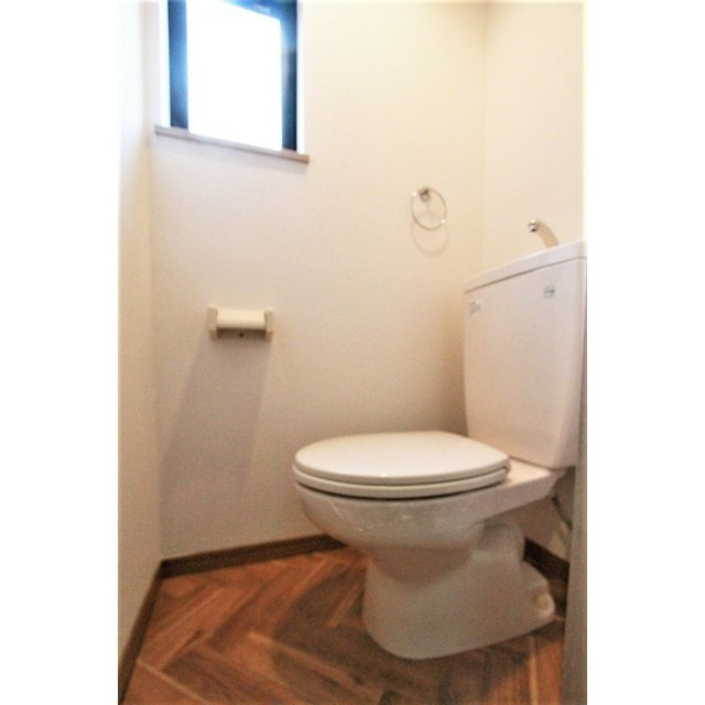 福岡市南区塩原１丁目のアパートのトイレ