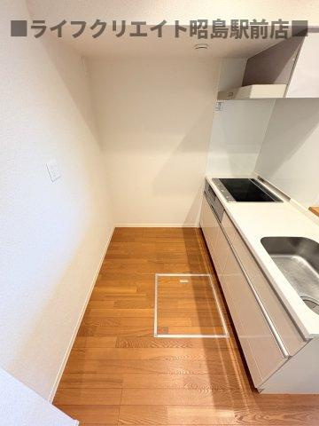 昭島市上川原町１丁目のテラスのその他