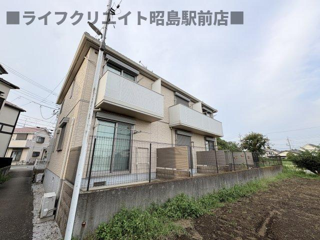 昭島市上川原町１丁目のテラスの外観