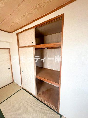 リーデルフェリア住之江の収納