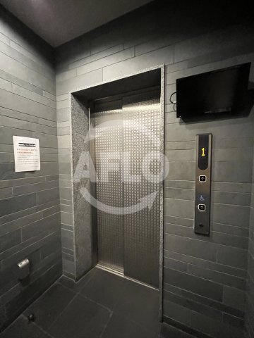 ジュネーゼグラン弁天町の設備|ジュネーゼグラン弁天町　エレベーター