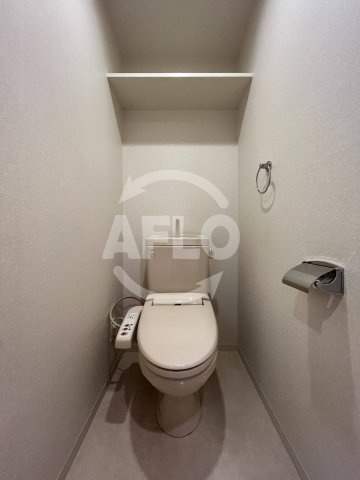ジュネーゼグラン弁天町のトイレ|ジュネーゼグラン弁天町　温水洗浄便座