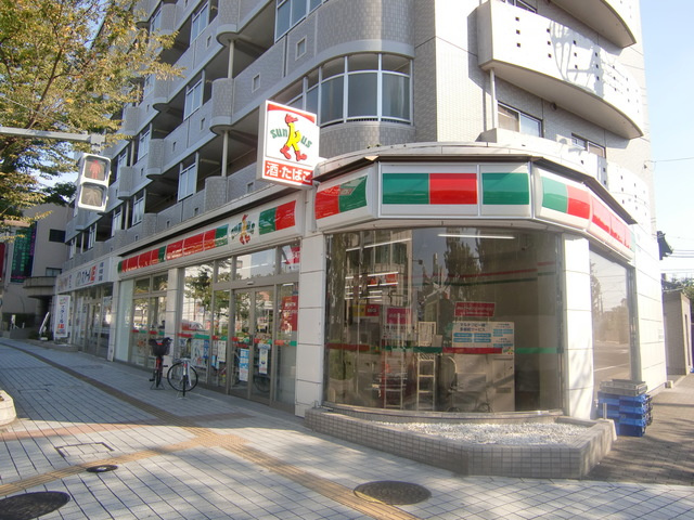 ヴィラ・グランソレイユのその他|サンクス竹の塚駅前店