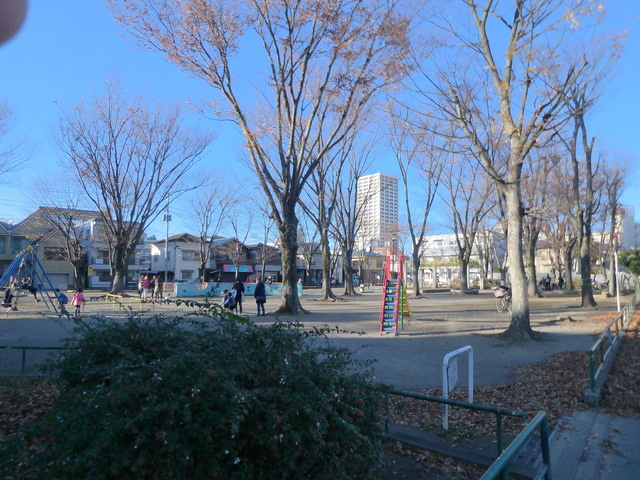 ヴィラ・グランソレイユのその他|第八公園