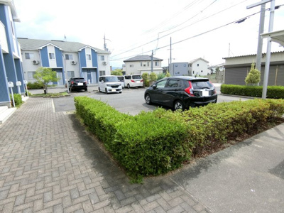 【駐車場】 | LIVRE1