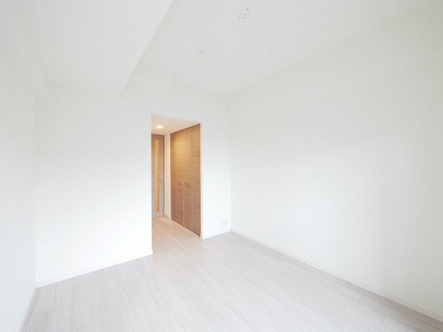 大阪市淀川区新高３丁目の賃貸マンションの居間・リビング