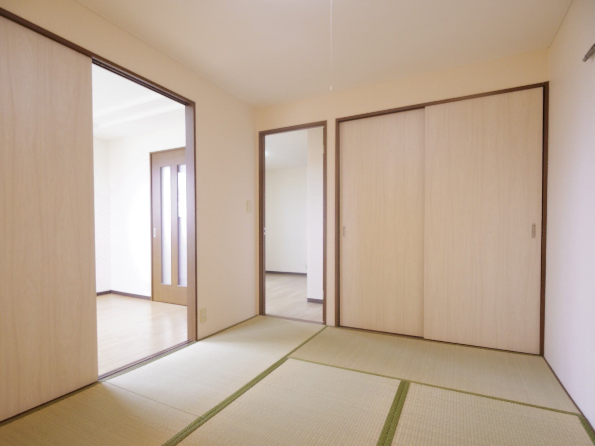 イーストリッチの内装