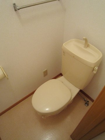 レガート　Ｍ　　刈谷市近郊の賃貸はクラスホーム刈谷店のトイレ|落ち着いた色調のトイレです