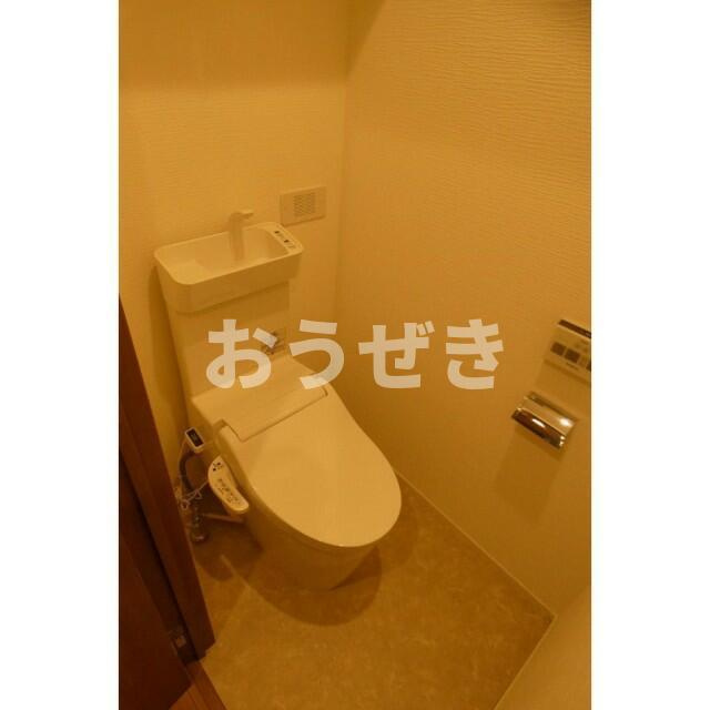 ラシーネ・テラス文京千駄木のトイレ