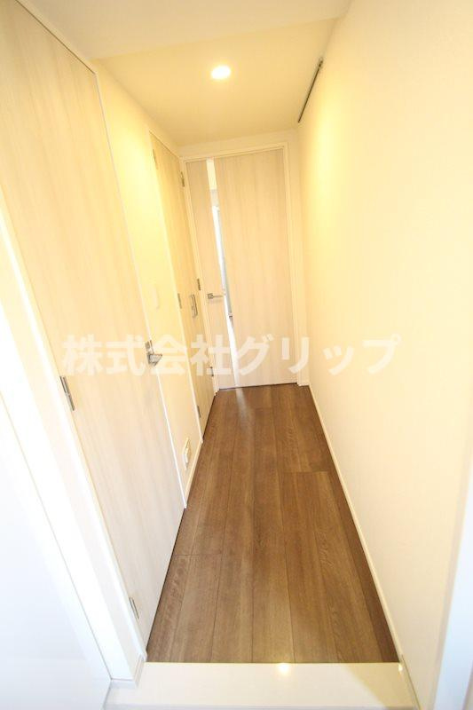パークアクシス横浜山下町の玄関