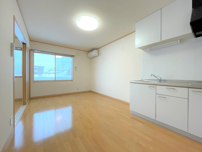 【居間・リビング】 | セレーナ倉内 | ※写真は同タイプの部屋になります。