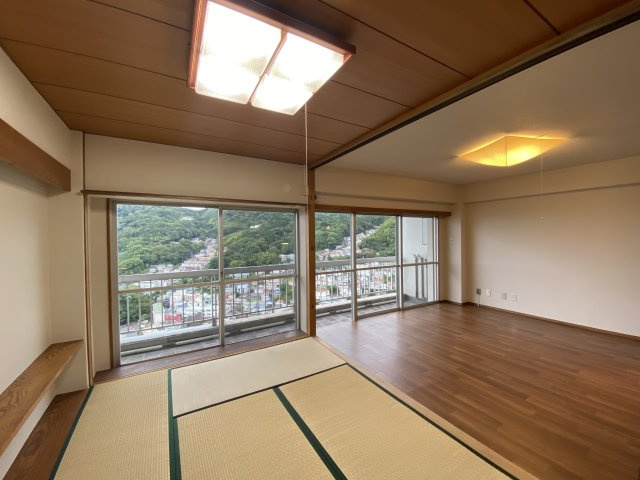 熱海ハイプラザの和室