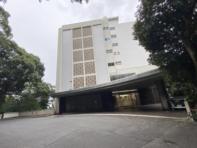 熱海ハイプラザの外観|10階ロービー入り口