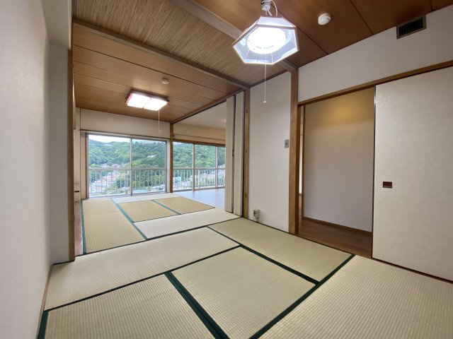 熱海ハイプラザの和室