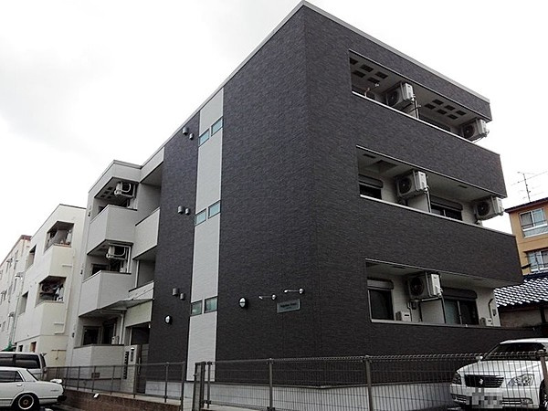 フジパレス幸栄の外観|外観は落ち着いています