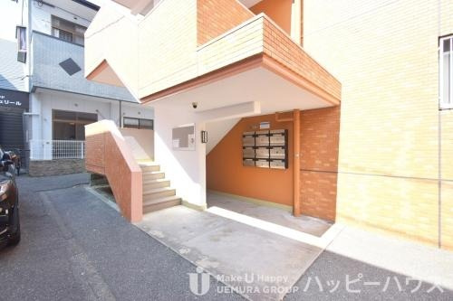 福岡市南区井尻２丁目の賃貸マンションのエントランス|エントランス写真