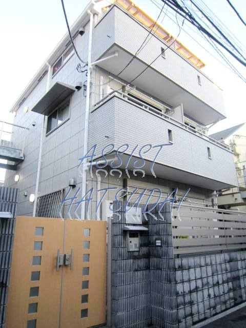 エクレール朝日ヶ丘のエントランス